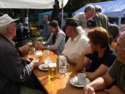 Hier sitzen wir....