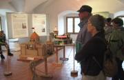 Interessante Infos zur Burg anhand von Modellen