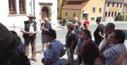 9  Das Tor des Rathauses war früher eine  Durchfahrt zum Hof